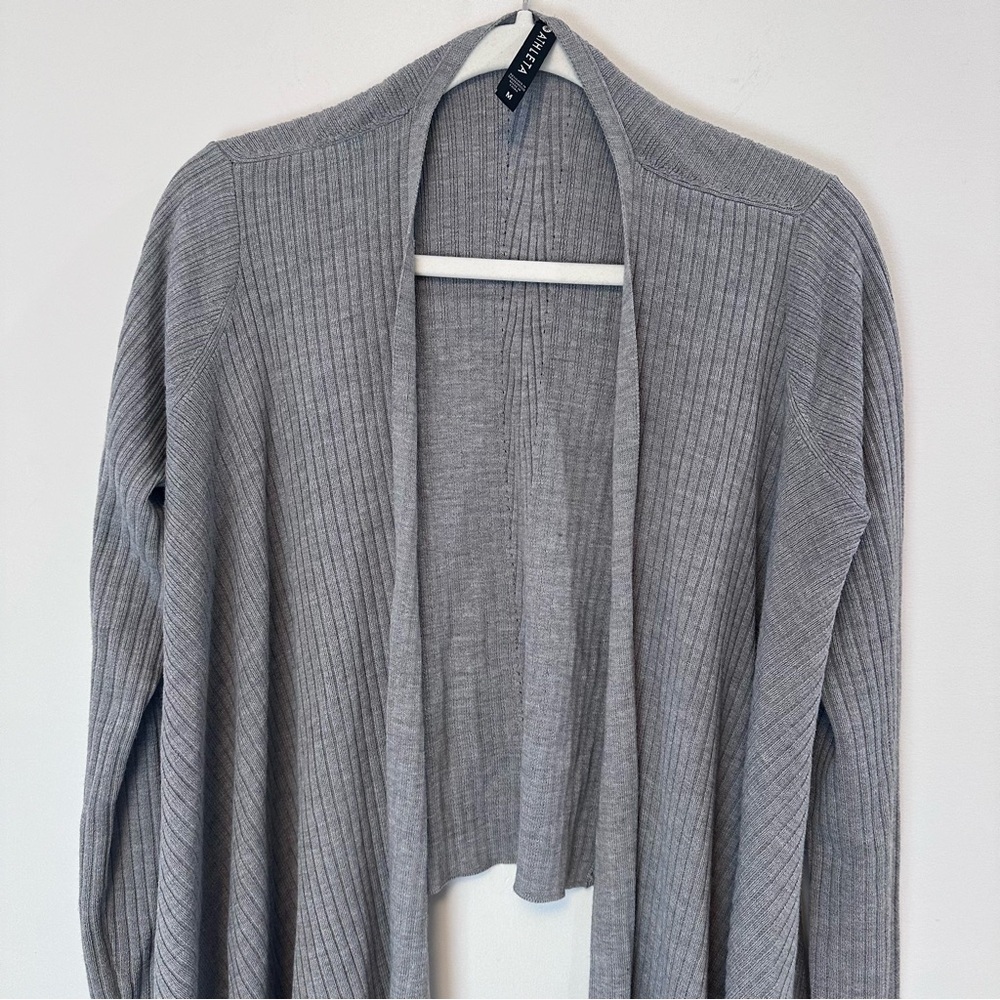 Athleta Solstice Wrap Grey Size Medium - image 6